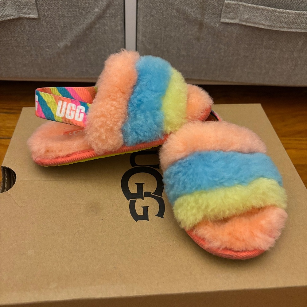 Toddler Ugg slides